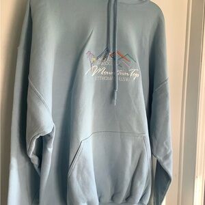 Powder Blue hoodie sweatshirt w/Embroidered St. Thomas USVI size 2 XL  EC